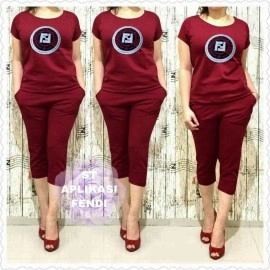Baju Korea St Aplikasi Fendi Rd Maroon