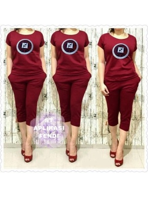 Baju Korea St Aplikasi Fendi Rd Maroon