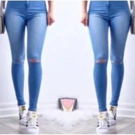 Celana jeans sobek / celana ripped jeans wanita - Ice Blue