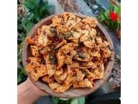 Basreng pedas dengan daun jeruk